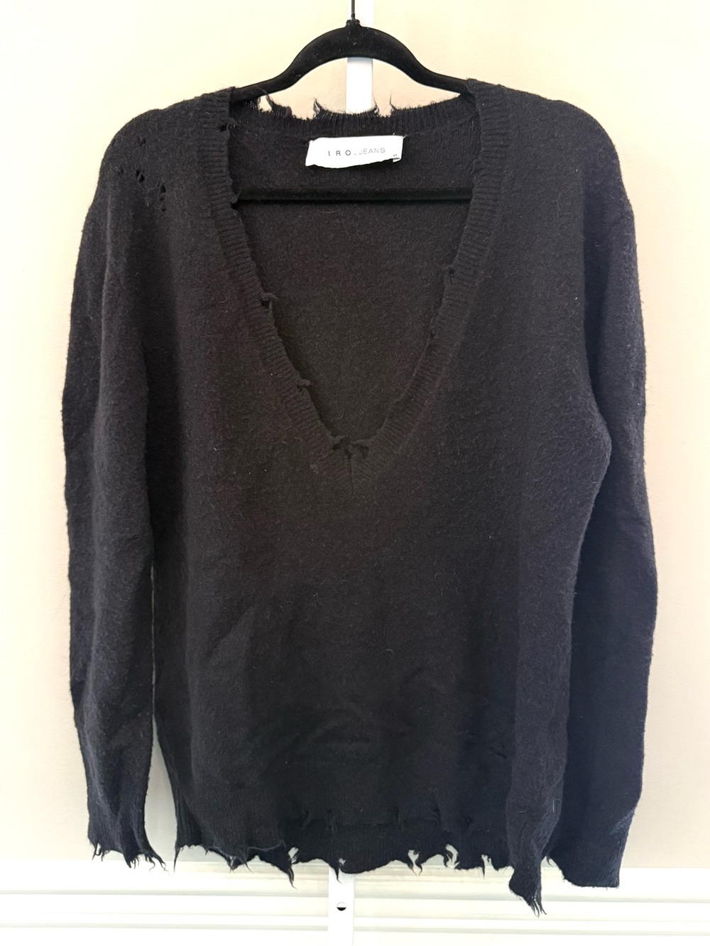 IRO Distressed Alpaca Blend V-Neck Knit Sweater Black Size M